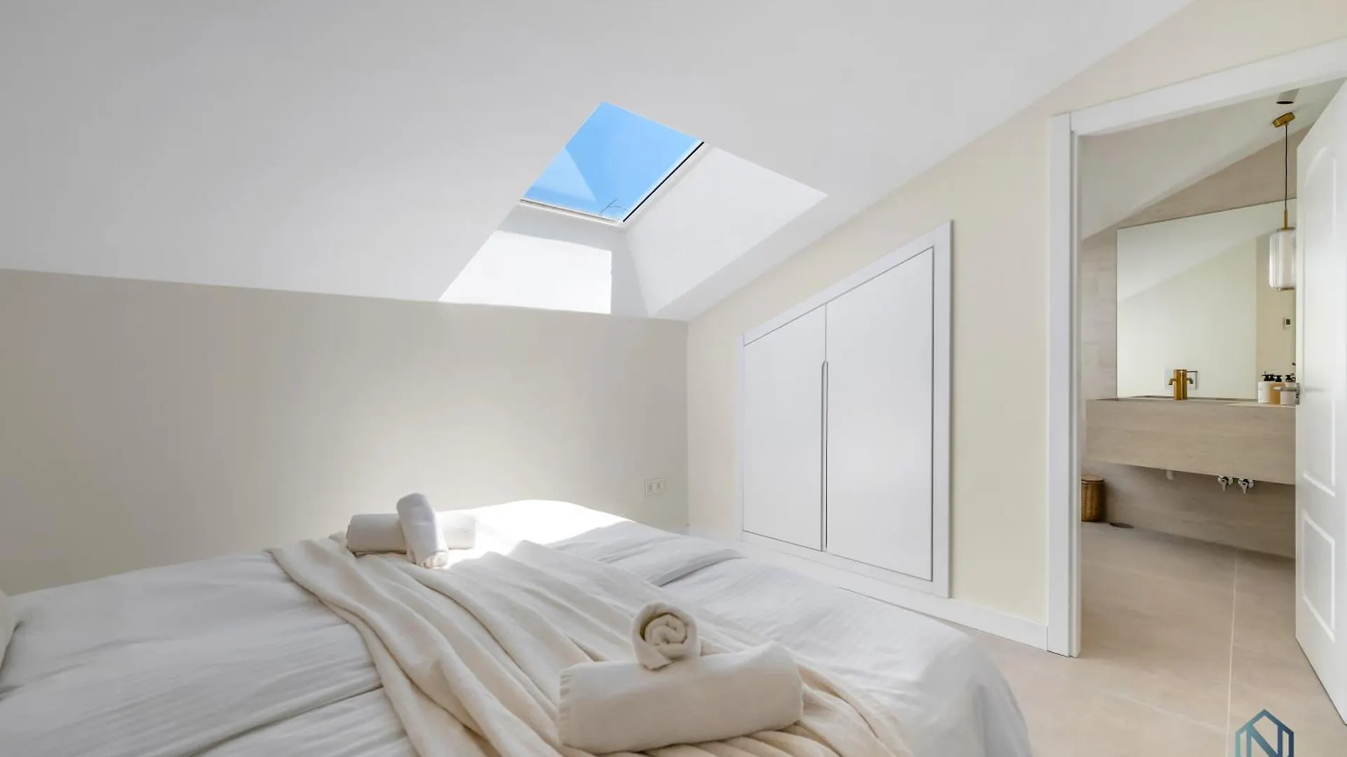 Ferienwohnung Extravagant Newly Renovated Penthouse With Sea Views Marbella Apartment